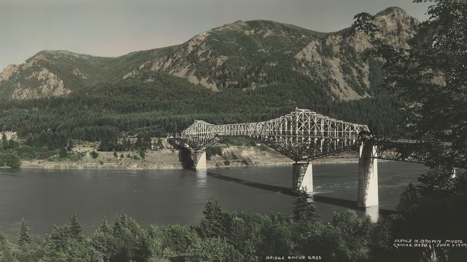 Panorama of Cascade Locks and Bridge of the Gods, 1949. OHS Research Library, Harold M. Brown photographs, Org. Lot 197, Oversize 1, 005.