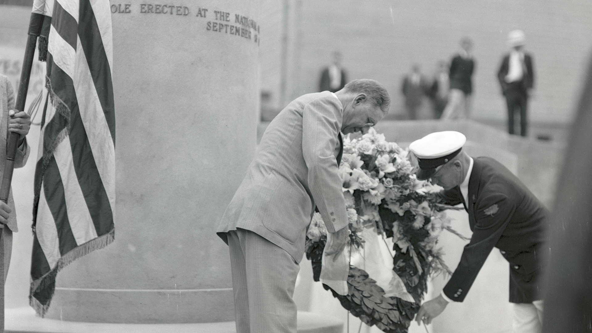 U.S. Secretary of War George Henry Dern and an unidentified Canadian veteran placing a wreath at the cenotaph at Multnomah Stadium in Portland on August 3, 1934. OHS Research Library, Oregon Journal Negative Collection, Org. Lot 1368, box 372, 372A716.